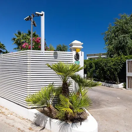 Ξενοδοχείο με διαμερίσματα Aria Di Mare - Luxury By The Sea *